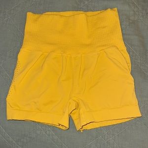 Good karma running shorts size: xs/sm
